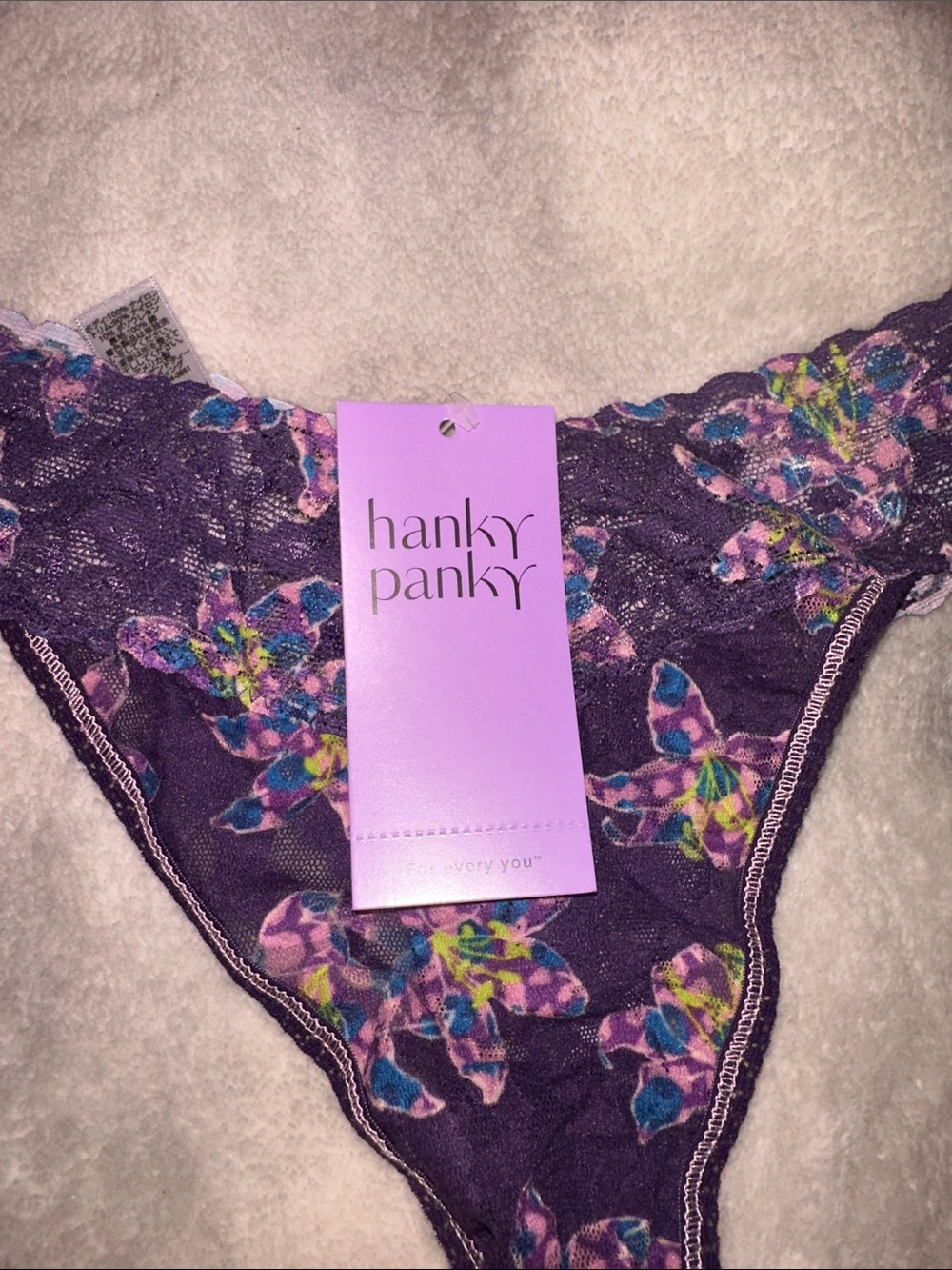 Hanky Panky Purple Floral Lace Thong - Picture 4 of 4
